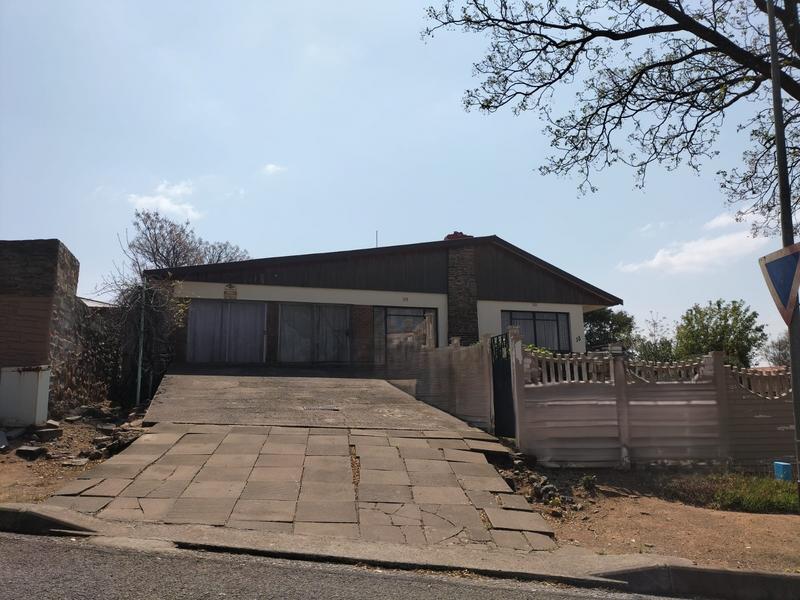 4 Bedroom Property for Sale in Uitsig Free State